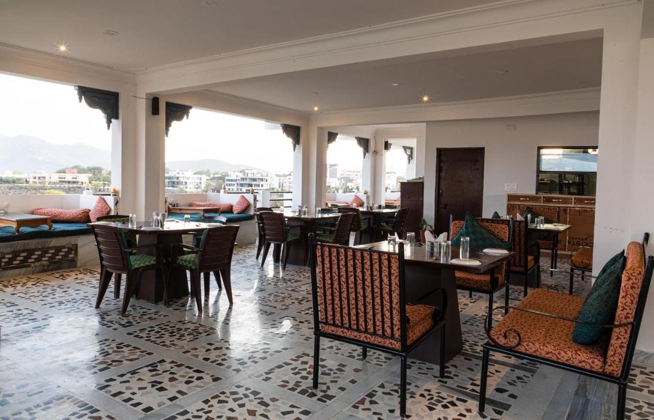 Hotel Sargam Sadan Udaipur Ngoại thất bức ảnh