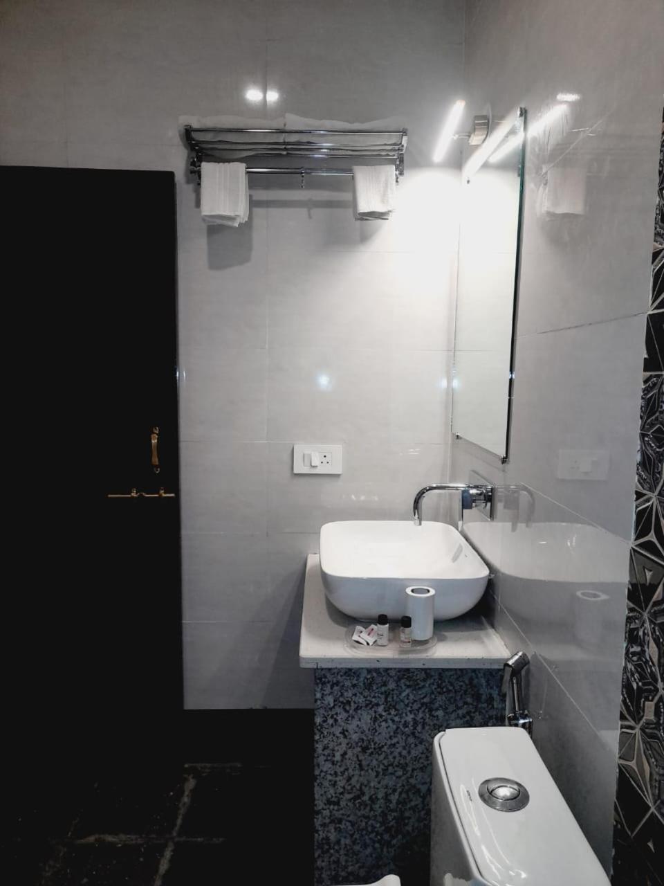 Hotel Sargam Sadan Udaipur Ngoại thất bức ảnh