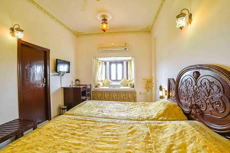 Hotel Sargam Sadan Udaipur Ngoại thất bức ảnh