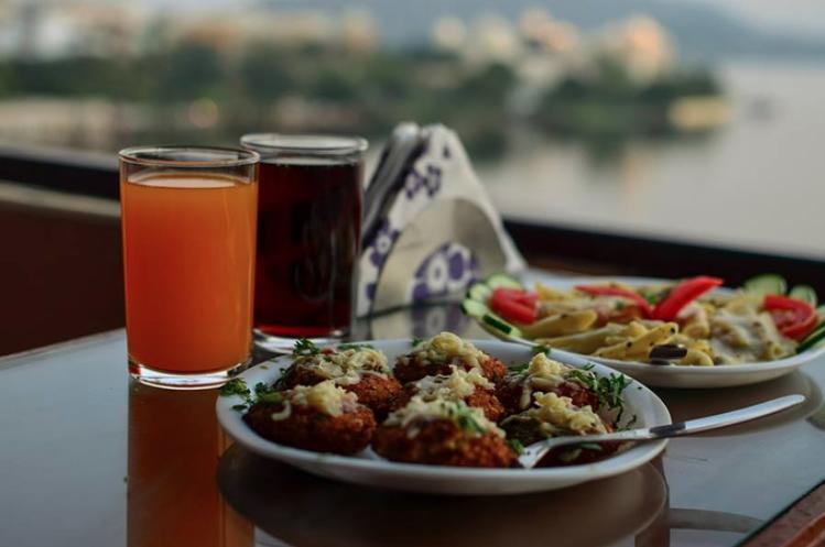 Hotel Sargam Sadan Udaipur Ngoại thất bức ảnh