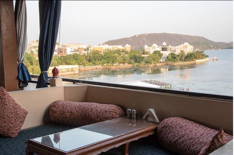 Hotel Sargam Sadan Udaipur Ngoại thất bức ảnh